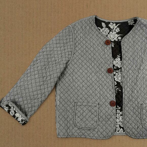 Vintage Quilt Floral Striped Reversible Brown Gray Jacket Fits like Short Large - Picture 4 of 7